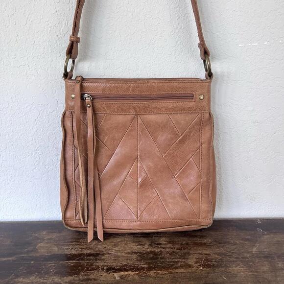 Lucky Brand Leather Crossbody Bag Herringbone Patchwork - Picture 1 of 6
